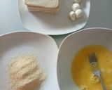 A picture of step 1 of Mozzarella in carrozza - fried mozzarella sandwich.