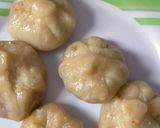 A picture of step 7 of Veg momos.
