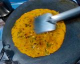 A picture of step 5 of Methi na thepla- 2 methods.