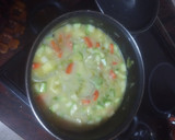 Foto del paso 2 de la receta: Crema de zanahorias y escarola