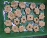 Foto langkah ke 3 dari resep Donat glaze.