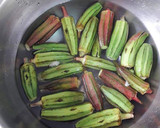 Foto del paso 3 de la receta: Okras en tempura con toque avainillado y textura de churros
