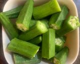 A picture of step 1 of Dahi Vendi (Okra in curd).