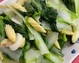 藍藍的-清炒小松菜的食譜步驟1照片