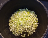 Foto del paso 2 de la receta: Ensalada de lentejas con cherry