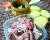 Foto del paso 1 de la receta Caldereta de cabrito con patatas
