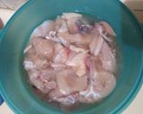 Foto langkah ke 1 dari resep Ayam ala KFC Simpel Praktis anti gagal.