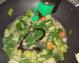 Foto langkah ke 2 dari resep Tumis Jamur Pakcoy Wortel.