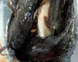 Foto langkah ke 1 dari resep Ikan Lele Penyet.