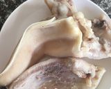 Hình bước làm 1 của món Gỏi ngó sen tai heo