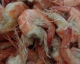 Foto langkah ke 2 dari resep udang pedas saos tiram.