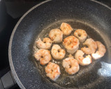 Foto del paso 3 de la receta: Khao Pad Saparod o arroz frito con piña