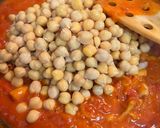 Foto del paso 6 de la receta: Garbanzos con calamares