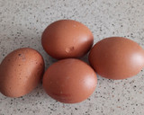 Foto del paso 5 de la receta: Tortilla de calabacín y cebolla