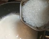 A picture of step 3 of Fruit custard.