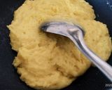 மைதா மைசூர்பாக் ரெசிபி ஸ்டேப் 5 புகைப்படம்