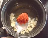 A picture of step 2 of Garlic Shrimp with Smoked Paprika.