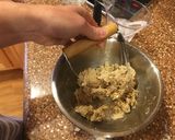 A picture of step 4 of Core Power banana 🍌 cream pie.