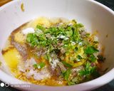 A picture of step 2 of Maggi Omelette.