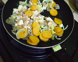 Foto langkah ke 4 dari resep Pizza teflon.
