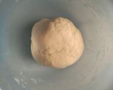 Foto langkah ke 3 dari resep Sausage Bite Pizza.
