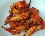 Foto langkah ke 1 dari resep Balado cumi asin.