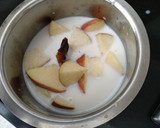 A picture of step 1 of Dates and Apple shake.