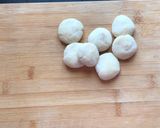A picture of step 4 of Chocolate samosa.
