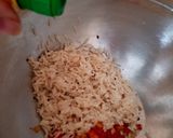 A picture of step 5 of My Lemon Peppered flavoured Rice with Egg Omelette😁.