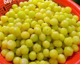 Hình bước làm 2 của món Mứt chùm ruột