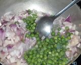 A picture of step 2 of Restaurant style paneer bhurji.