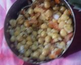 A picture of step 4 of Chana chat.