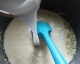 A picture of step 3 of CHEESY GARLIC PASTA in WHITE SAUCE.