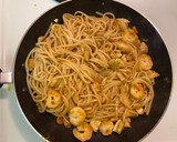 Foto del paso 6 de la receta: Noodles con costilla de cerdo y gambas!🥡🥢