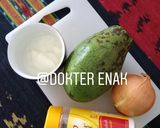 Foto langkah ke 1 dari resep Avocado Salad Dressing.