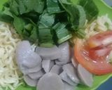 Foto langkah ke 1 dari resep Seblak campur.