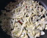 Foto del paso 3 de la receta Gambones al ajillo con gulas y cebolla 🦐🍽