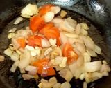 A picture of step 2 of Mushrooms babycorn Curry.
