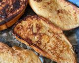 Foto langkah ke 2 dari resep Coffee French Toast.