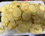 Foto del paso 1 de la receta: 620. Pastel de patata y salmón (principal pescado)
