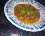 A picture of step 6 of Qorma Murgh Cholay.