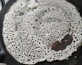 A picture of step 4 of Neer Dosa.