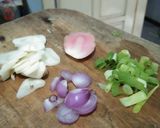 Foto langkah ke 2 dari resep Tumis Tahu Taoge.