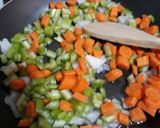 Foto del paso 3 de la receta: Sopa de lentejas con pasta