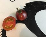 Une image de l'étape 4 de Tomates prunes au brocciu corse et tapenade verte.