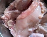 Foto langkah ke 1 dari resep Nasi Ayam Rice Cooker.