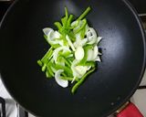 Foto del paso 3 de la receta: Verduras salteadas gratinadas con mozzarella light