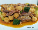 Foto del paso 7 de la receta: Garbanzos con pato y verduras