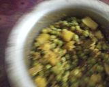 मटार बटाटा भाजी (matar batata bhaji recipe in marathi) रेसिपी स्टेप 5 फोटो 