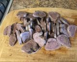 Foto del paso 1 de la receta: Lengua en salsa verde